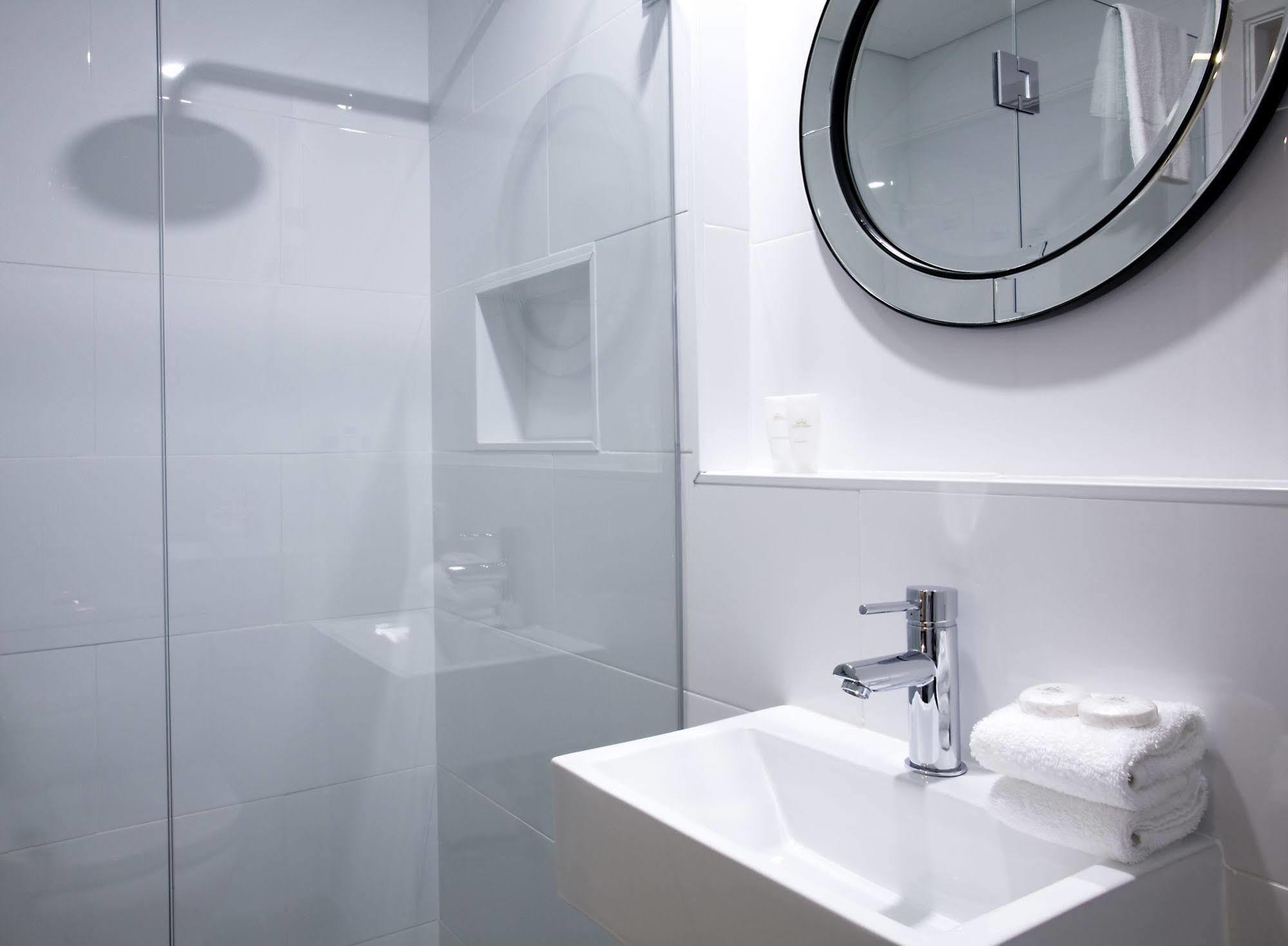 Hotel Challis Potts Point Сидней Экстерьер фото